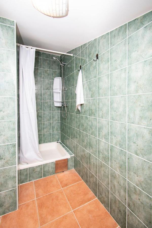 Family Holiday Apartments Lucia Vodice Extérieur photo