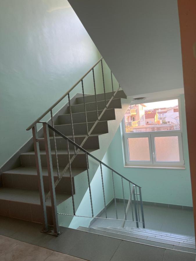 Family Holiday Apartments Lucia Vodice Extérieur photo